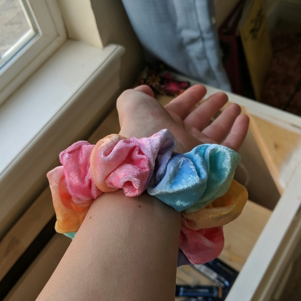 scrunchie!